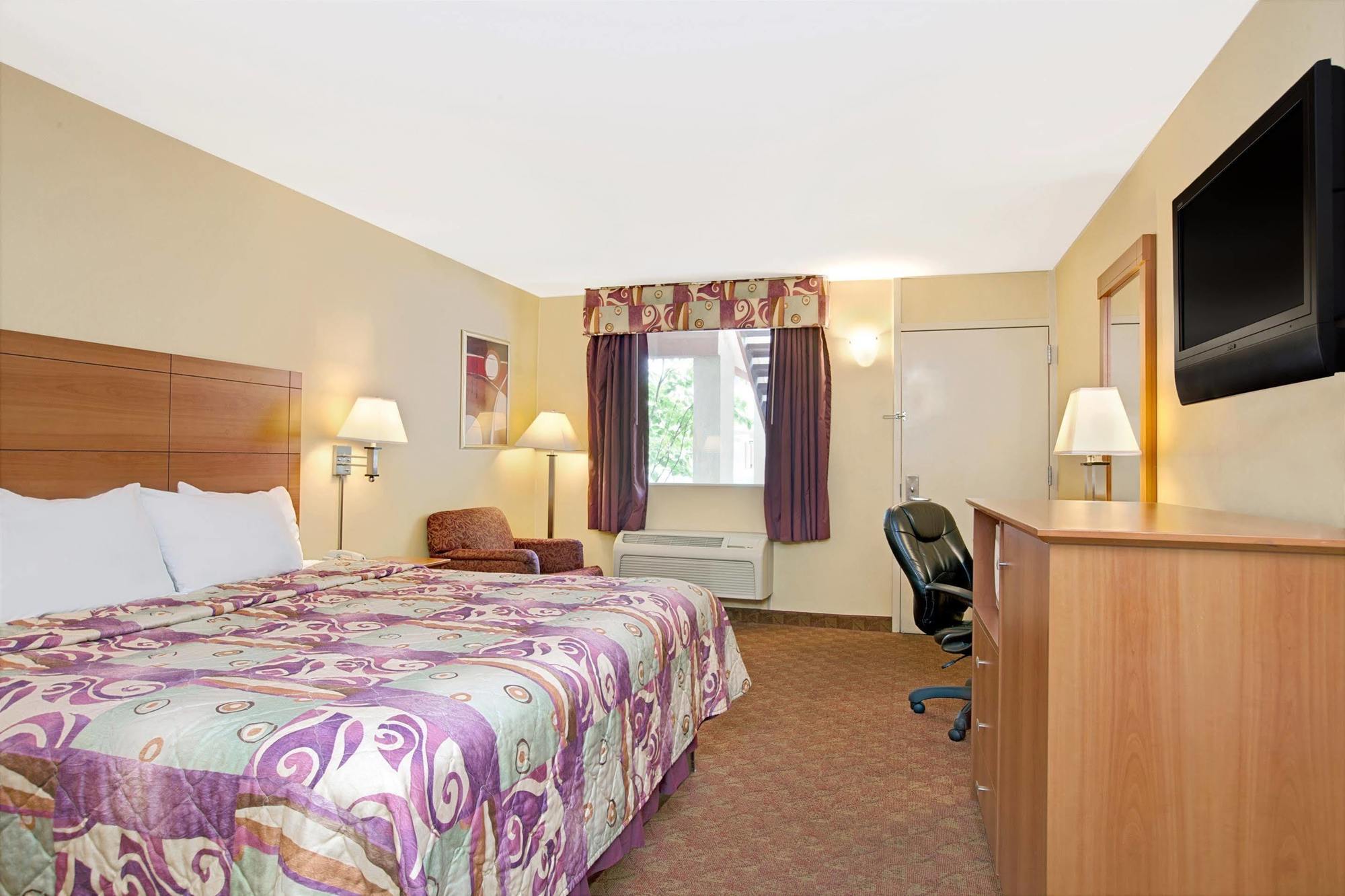 Red Roof Inn Bordentown - Mcguire Afb Dış mekan fotoğraf